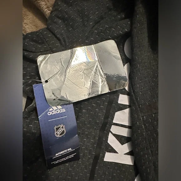 New! Mens ADIDAS NHL LA KINGS PULL OVER HOODIE SQUAD 115UA GREY/WHITE Sz Small - Picture 5 of 9